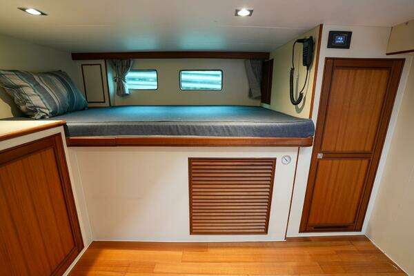 Marlow Explorer 62E-CB Yacht For Sale