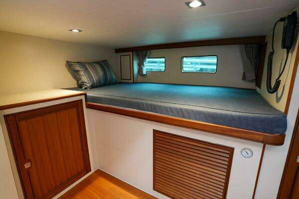 Marlow Explorer 62E-CB Yacht For Sale