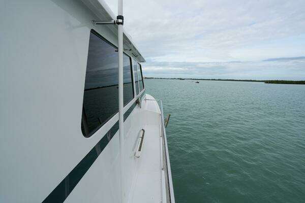 Marlow Explorer 62E-CB Yacht For Sale