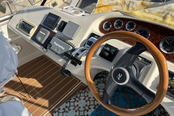 42ft Sea Ray Yacht For Sale