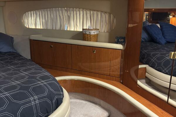 42ft Sea Ray Yacht For Sale