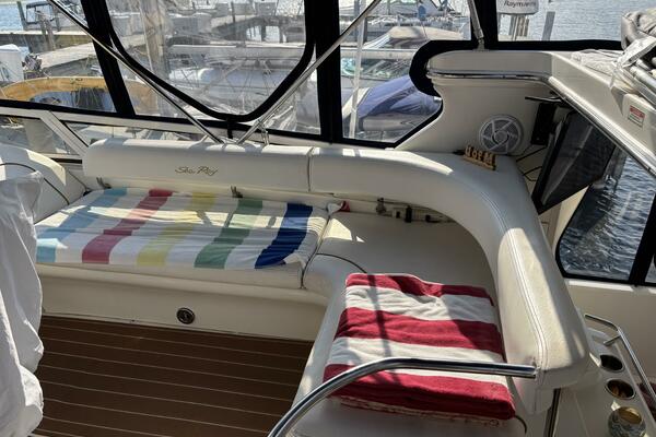 42ft Sea Ray Yacht For Sale