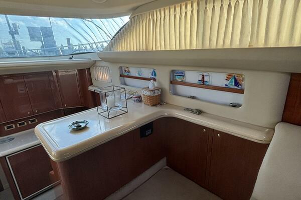 42ft Sea Ray Yacht For Sale