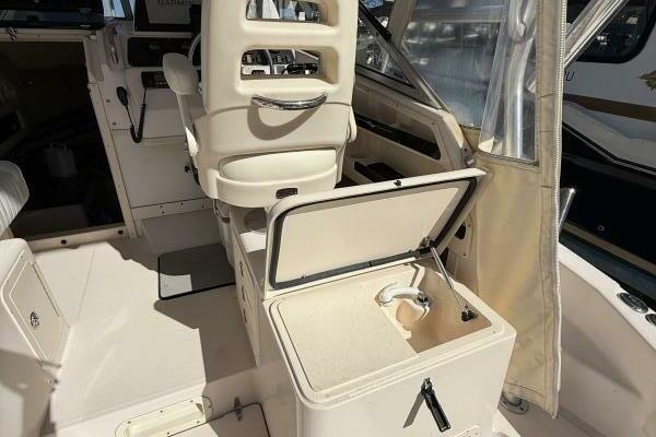 Fishaholics 30ft Grady White Yacht For Sale