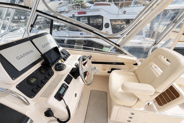 Fishaholics 30ft Grady White Yacht For Sale