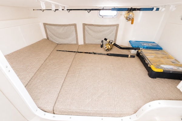 Fishaholics 30ft Grady White Yacht For Sale