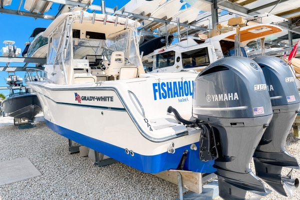 Fishaholics 30ft Grady White Yacht For Sale