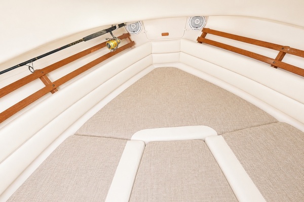 Fishaholics 30ft Grady White Yacht For Sale