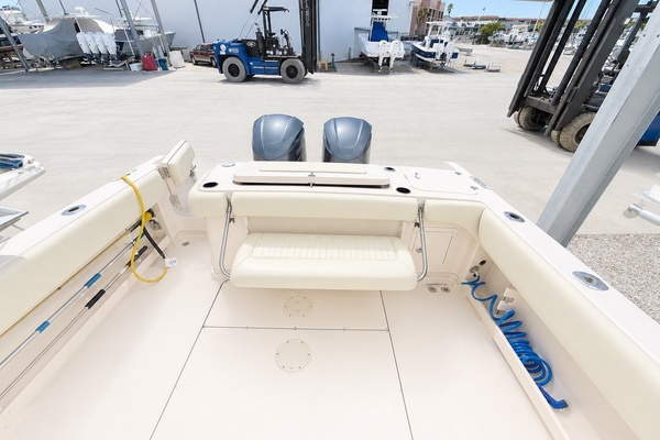 Fishaholics 30ft Grady White Yacht For Sale