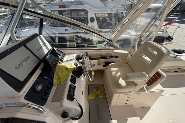 Fishaholics 30ft Grady White Yacht For Sale