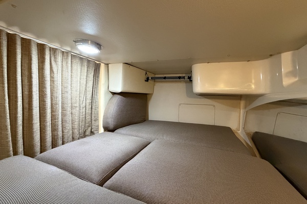 2004 Grady White Express 330 33ft Grady White Yacht For Sale