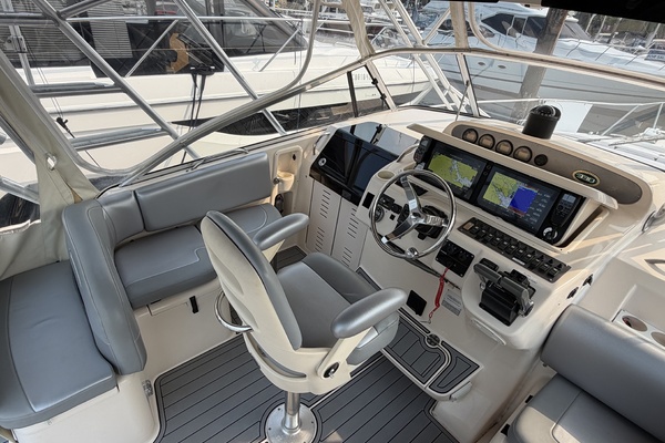 2004 Grady White Express 330 33ft Grady White Yacht For Sale