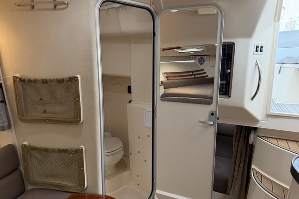 2004 Grady White Express 330 33ft Grady White Yacht For Sale