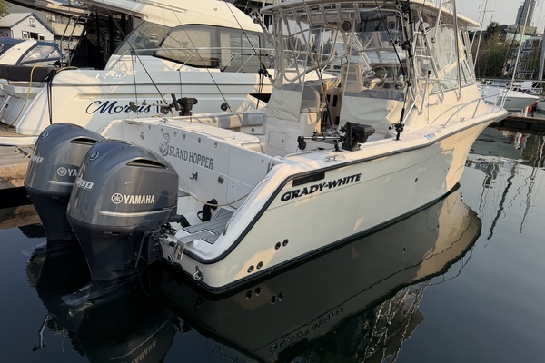 2004 Grady White Express 330 33ft Grady White Yacht For Sale