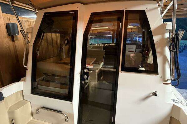 Photo of the 2017 Ranger Tugs 