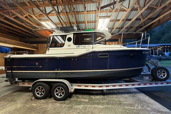 Photo of the 2017 Ranger Tugs 