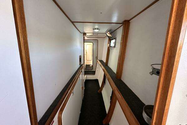 Custom Brady 12.5 Yacht For Sale