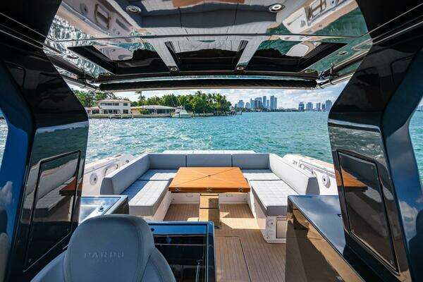 Pardo Yachts 50 Yacht For Sale