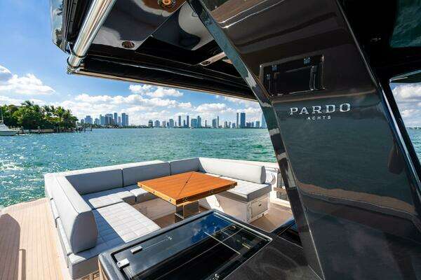 Pardo Yachts 50 Yacht For Sale
