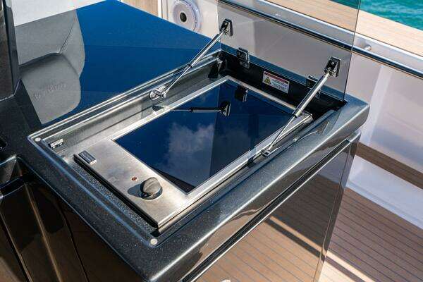 Pardo Yachts 50 Yacht For Sale