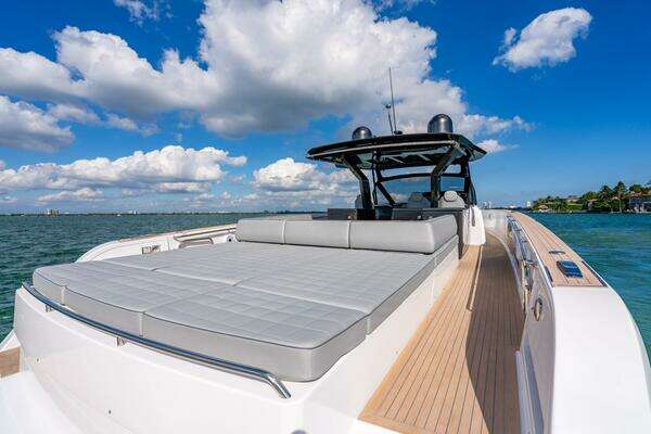 Pardo Yachts 50 Yacht For Sale
