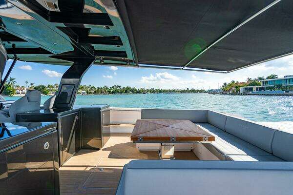 Pardo Yachts 50 Yacht For Sale