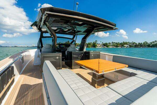 Pardo Yachts 50 Yacht For Sale