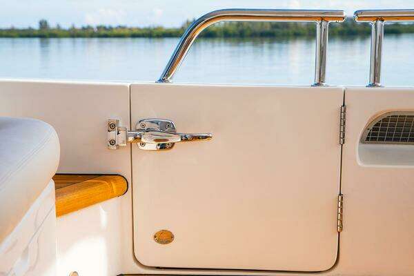 MJM 53z Yacht For Sale