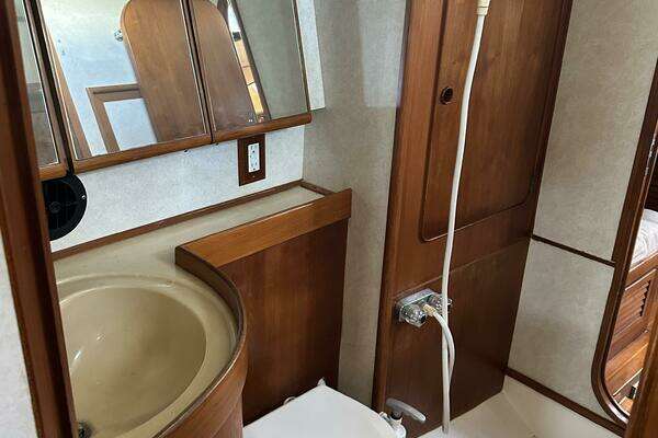 Hylas 46 Yacht For Sale