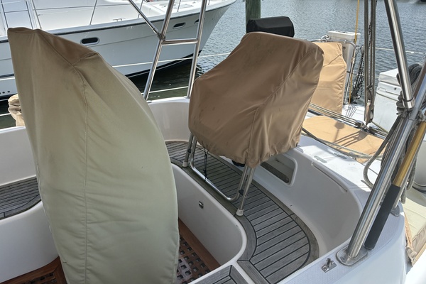 Hawke 46ft Hylas Yacht For Sale