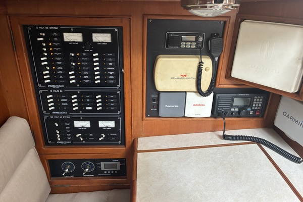 Hawke 46ft Hylas Yacht For Sale