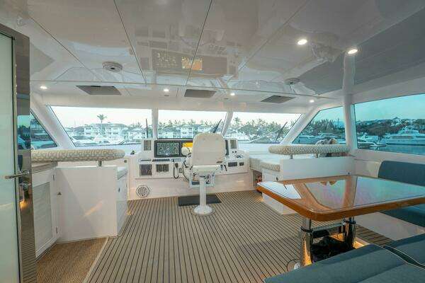 Horizon PC60 Yacht For Sale