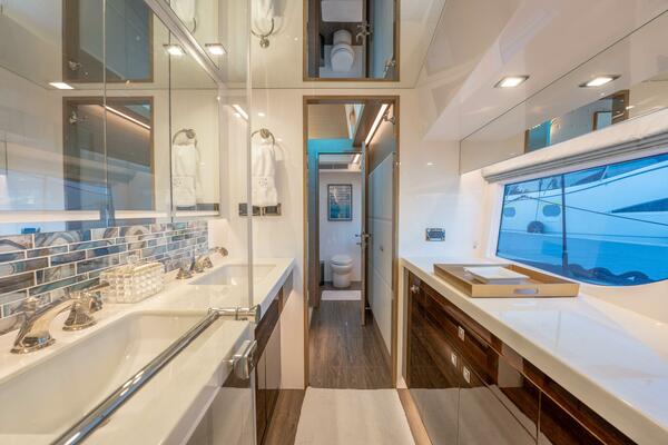 Homarus 60ft Horizon Yacht For Sale