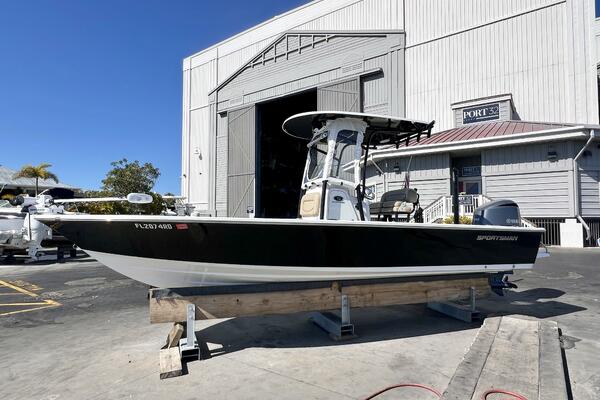 24ft Sportsman Yacht For Sale