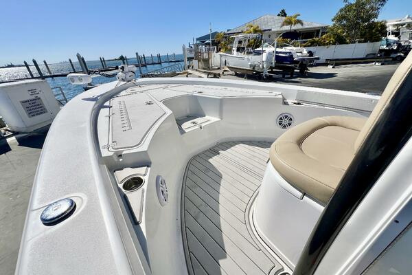 24ft Sportsman Yacht For Sale