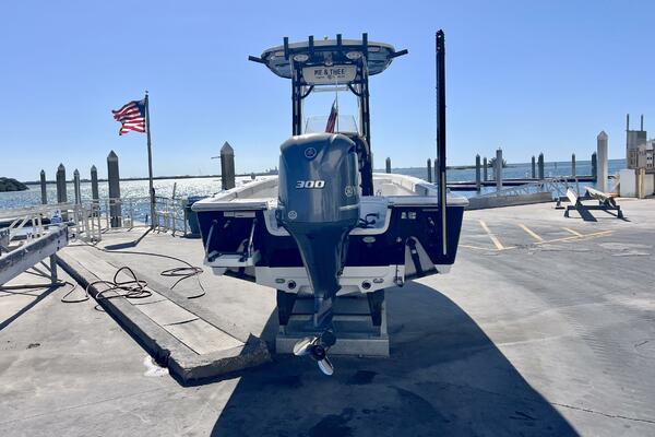 24ft Sportsman Yacht For Sale