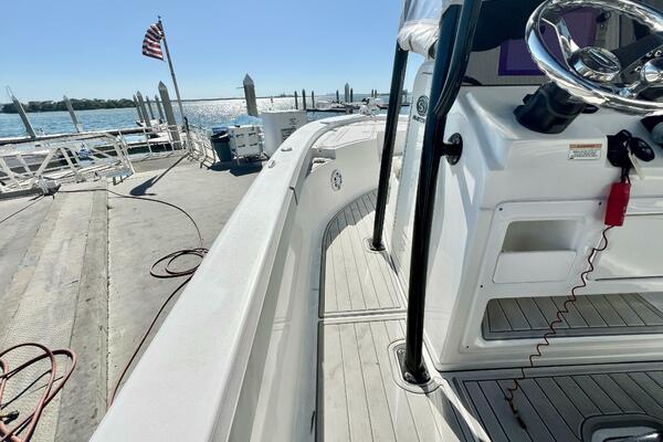 24ft Sportsman Yacht For Sale