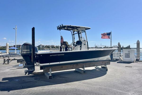 24ft Sportsman Yacht For Sale