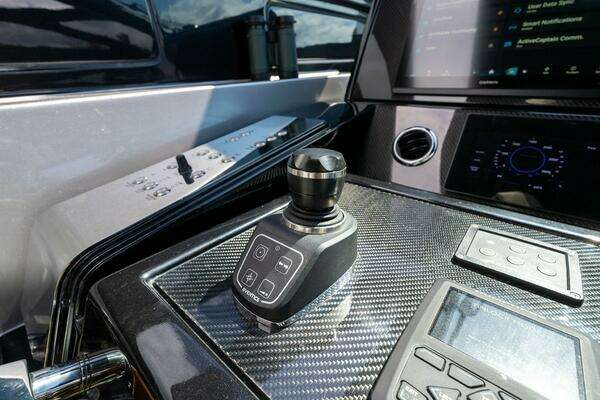 Riva 68 Diable Yacht For Sale