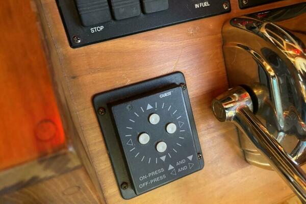 BLUE MOON 36ft Sabreline Yacht For Sale