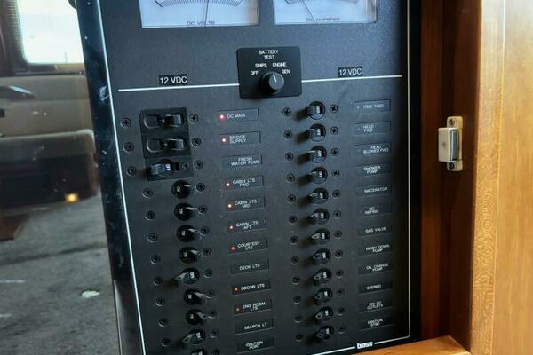 BLUE MOON 36ft Sabreline Yacht For Sale