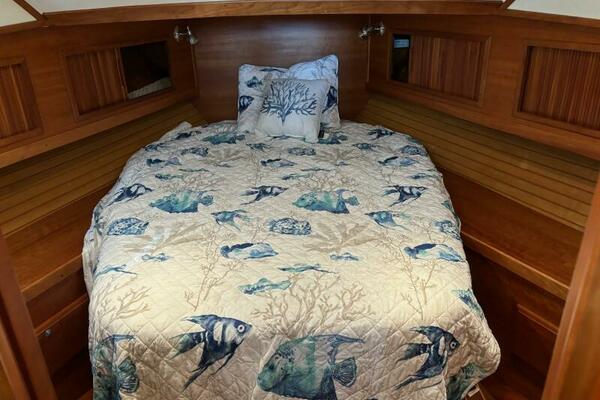 BLUE MOON 36ft Sabreline Yacht For Sale