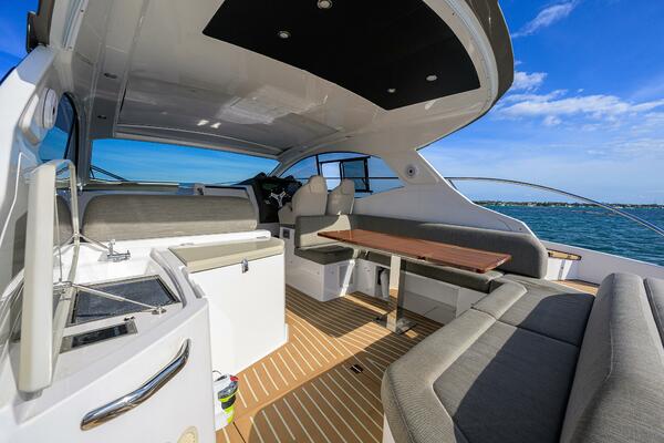 CHLOE 45ft Azimut Yacht For Sale