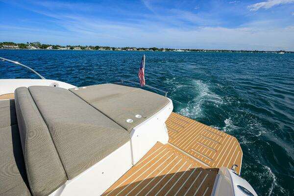 Azimut Atlantis 45 Yacht For Sale