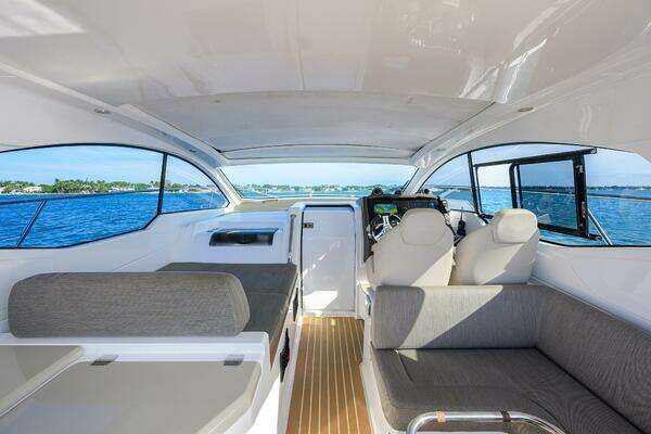 Azimut Atlantis 45 Yacht For Sale