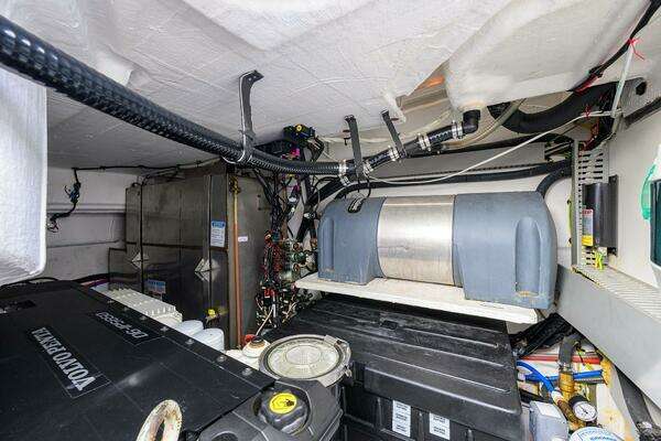 Azimut Atlantis 45 Yacht For Sale