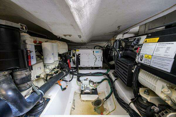 Azimut Atlantis 45 Yacht For Sale