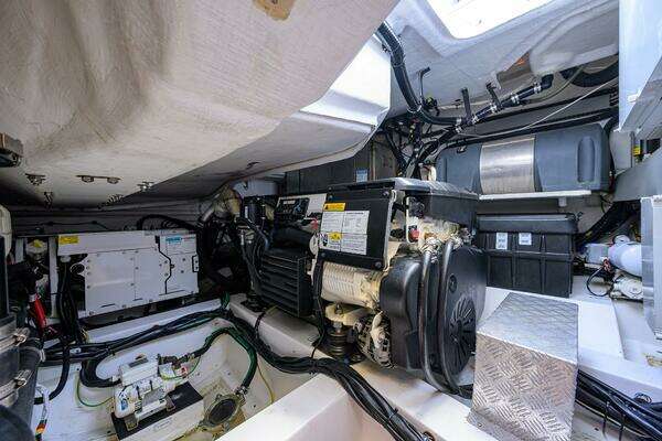 Azimut Atlantis 45 Yacht For Sale