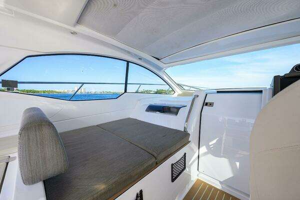Azimut Atlantis 45 Yacht For Sale