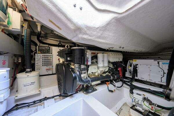 Azimut Atlantis 45 Yacht For Sale